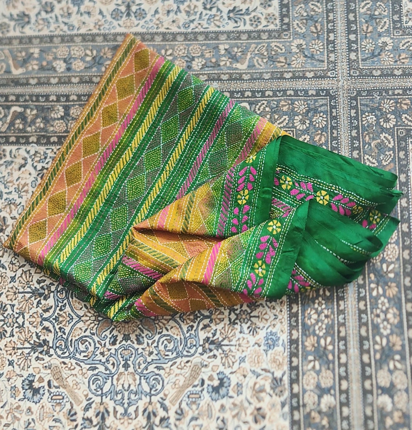 KANTHA DUPATTA