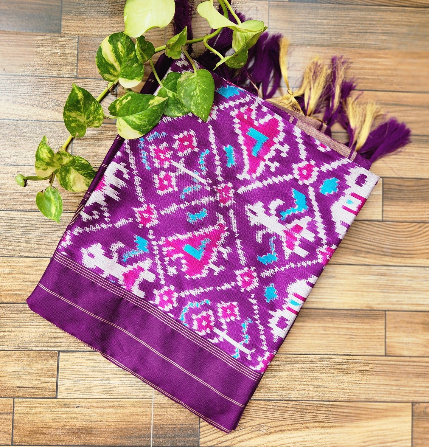 Patola Silk Dupatta Purple dupatta Handloom Indian gifts Wedding Shopping  ikat dupatta