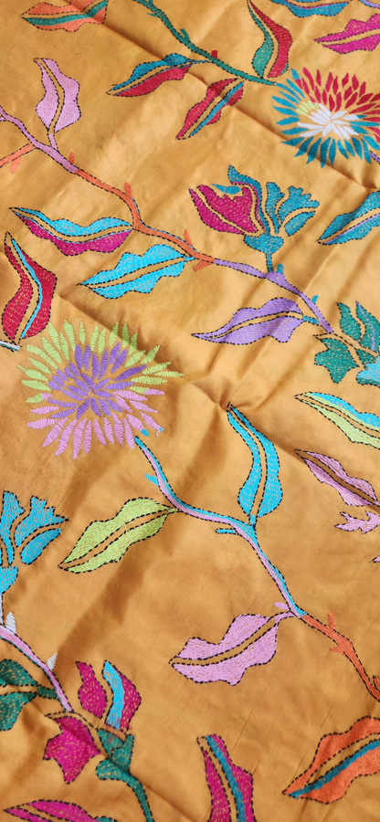 DANDELION KANTHA SAREE