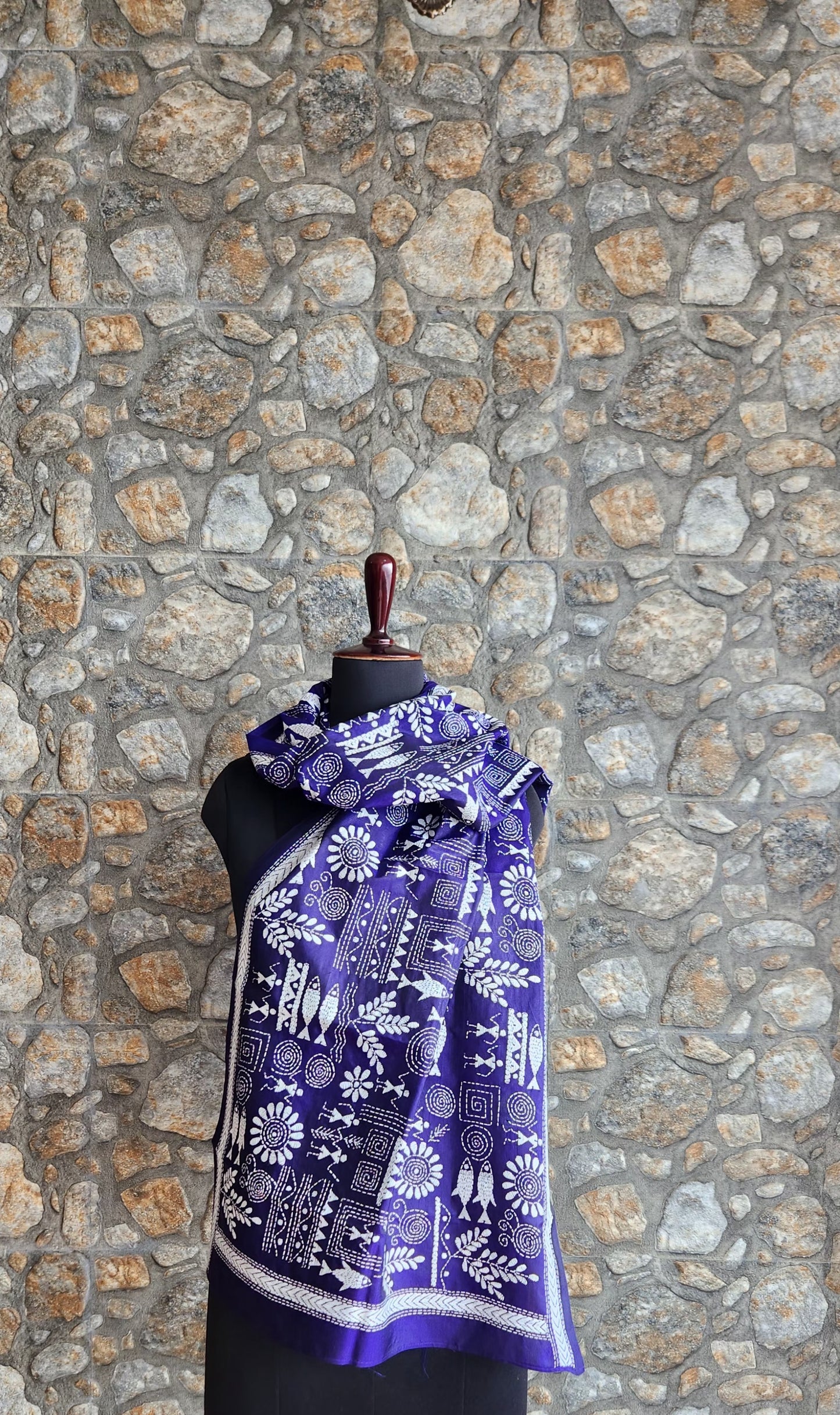 Kantha stole blue dupatta Indian gifts warli dupatta