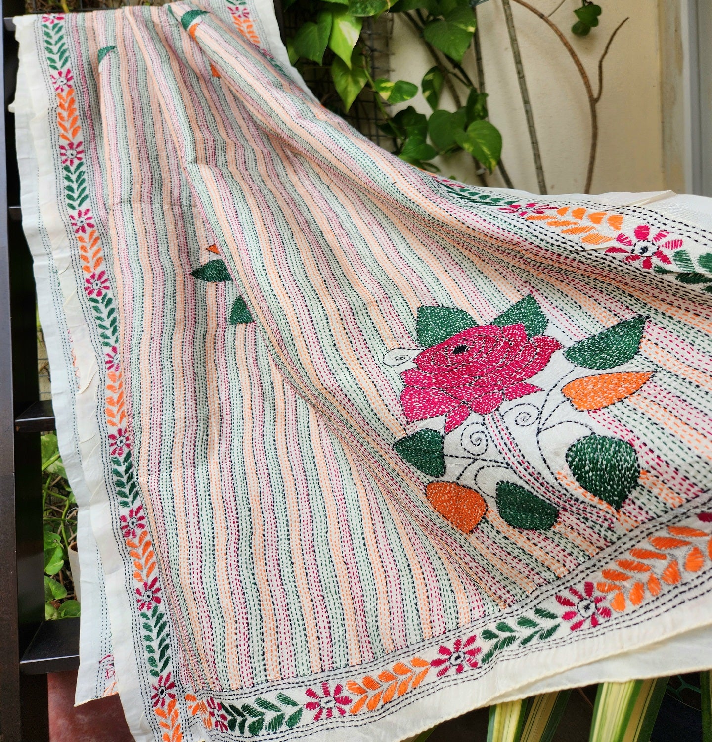 kantha dupatta roses dupatta