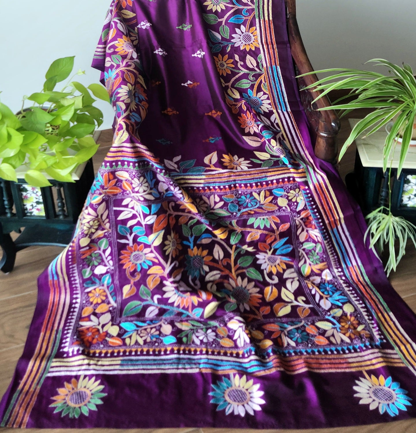 FLORAL KANTHA SAREE