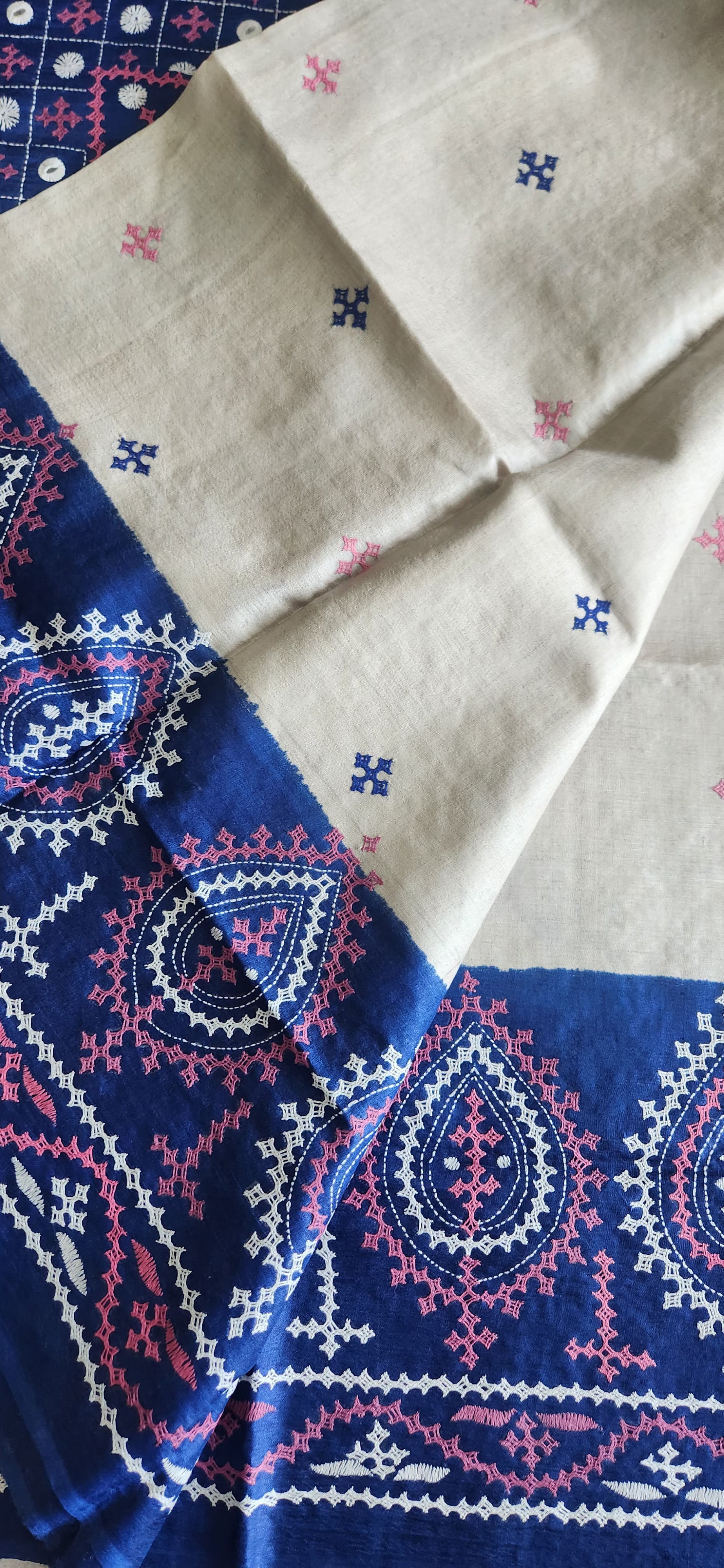 Kutchwork saree white saree blue saree designer saree tussar saree classy saree