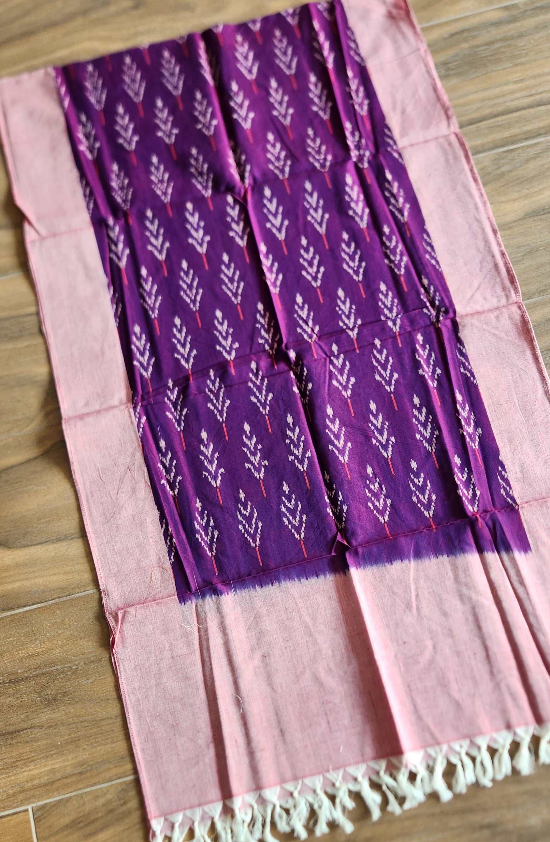 Madhubani stole Indian gifts handmade gifts Corporate gifts iKAT STOLE pink stole