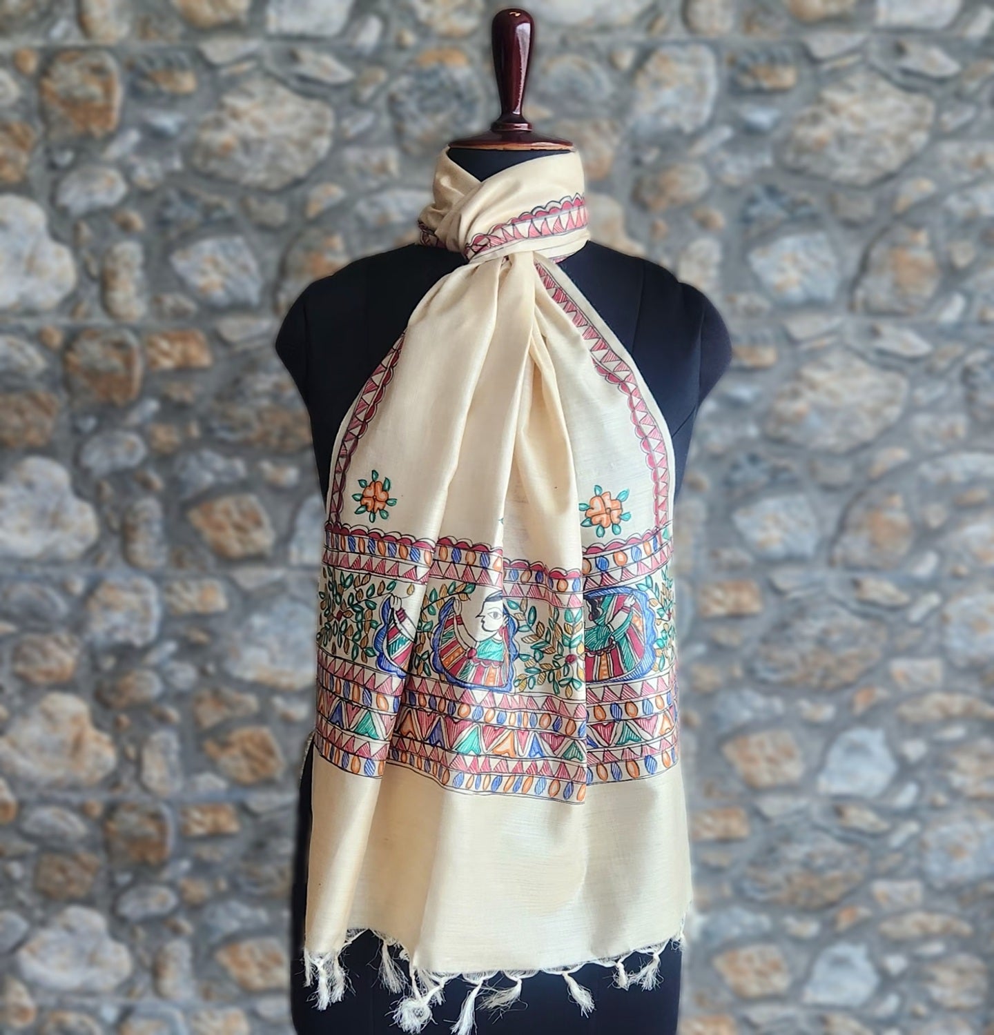 Madhubani stole Indian gifts handmade gifts wedding retuen favour corporate gifts iTokri