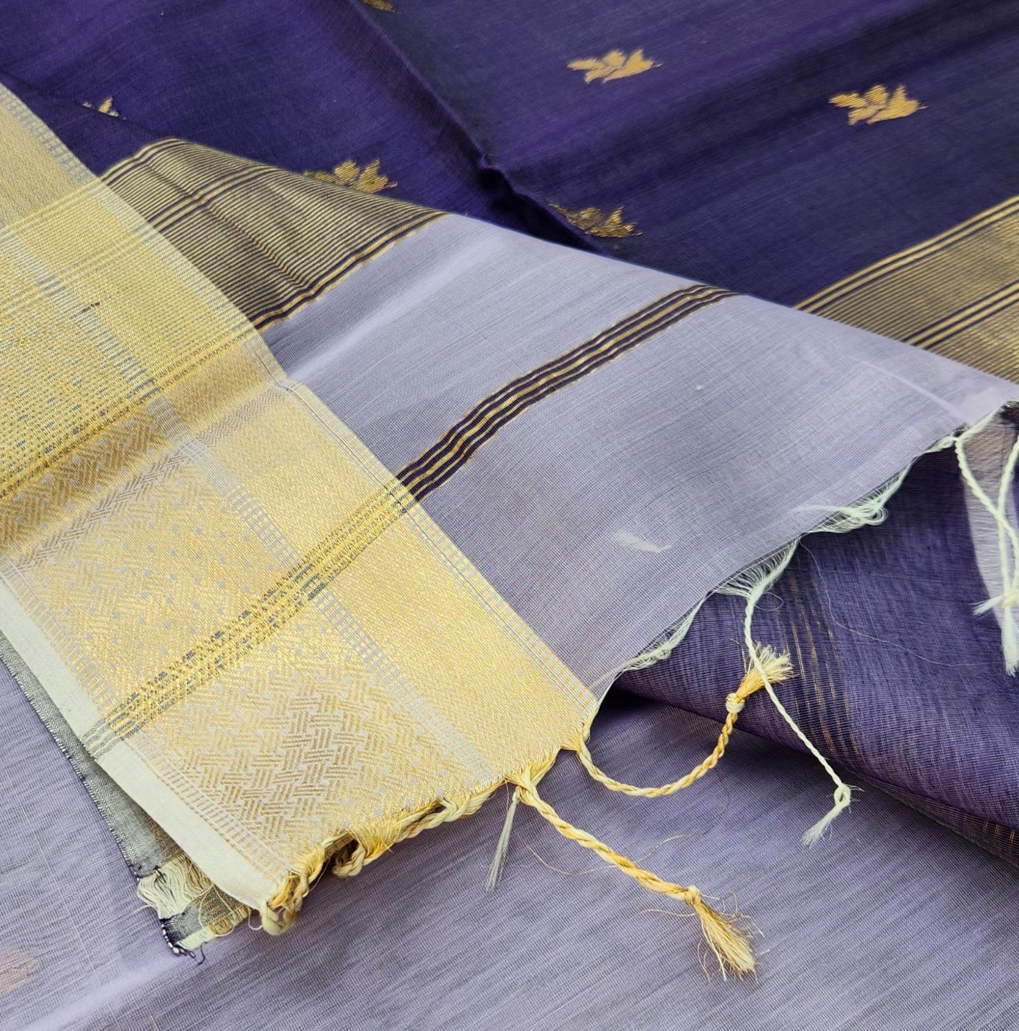 Maheshwari saree handloom saree Mauve saree summer saree officewear saree
