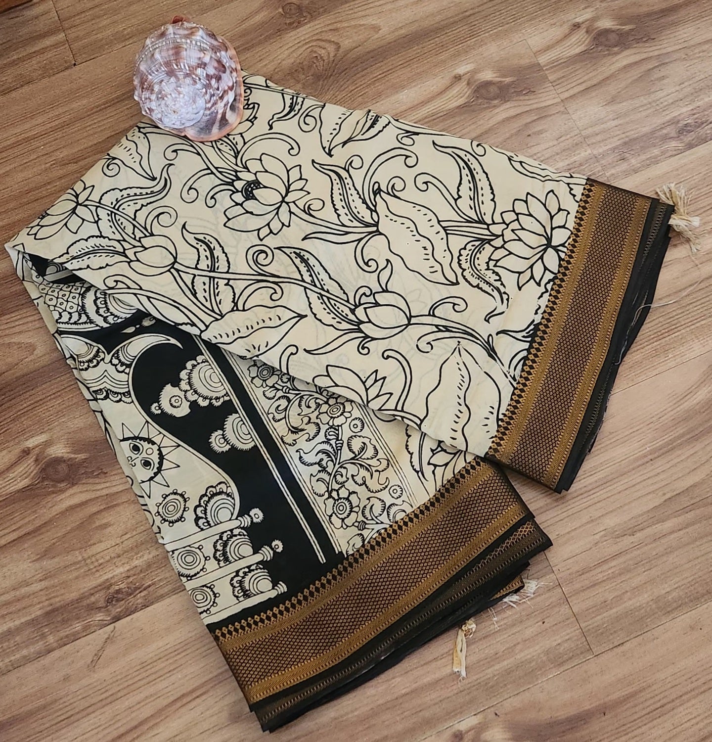 Pen kalamkari saree black and white saree designer saree handmade saree saree for gifting