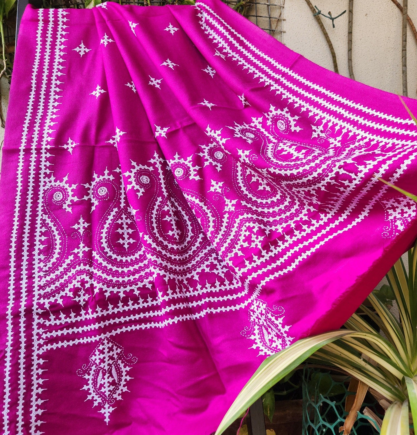 kutchwork woolen shawls handmade gifts Indian gifts handembroidery winterwear Pink wedding shopping