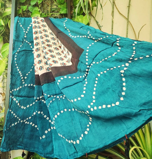 AJRAKH BANDHANI SILK DUPATTA