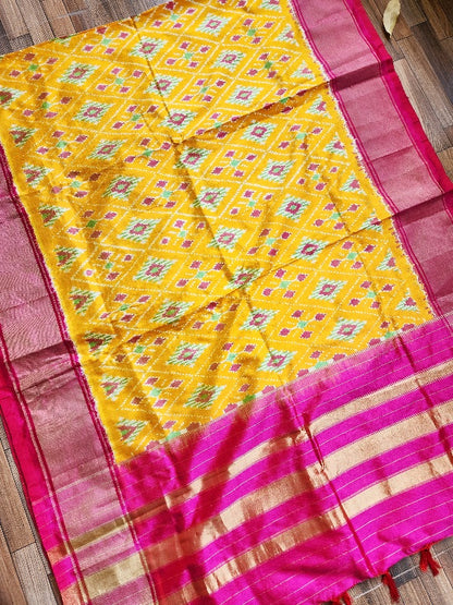 Patola Silk Dupatta Yellow dupatta Handloom Indian gifts Wedding Shopping  ikat dupatta