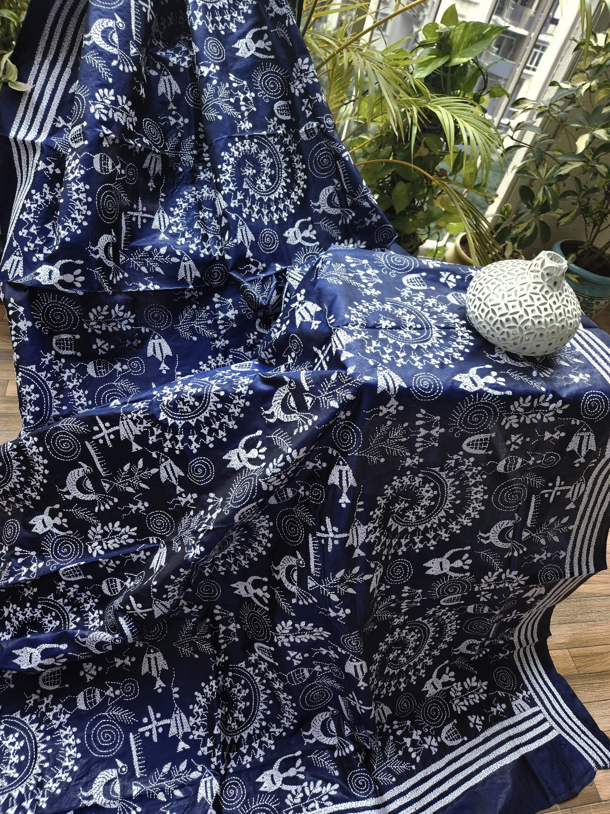 WARLI DUPATTA silk dupatta blue dupattaonline warli hand embroidery shekantha kantha dupatta