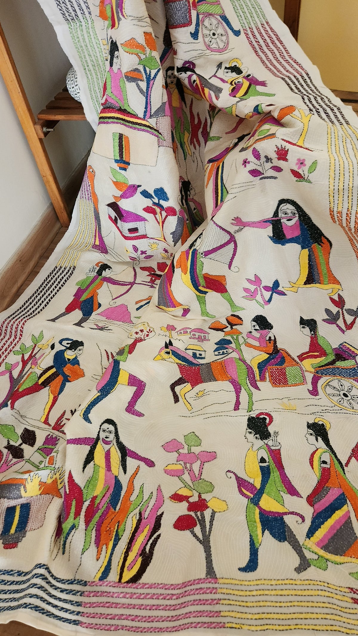 kantha dupatta Ramayana dupatta designer dupatta handmade dupatta Diwalishopping shekantha iTokri Indian gifts wedding gift 