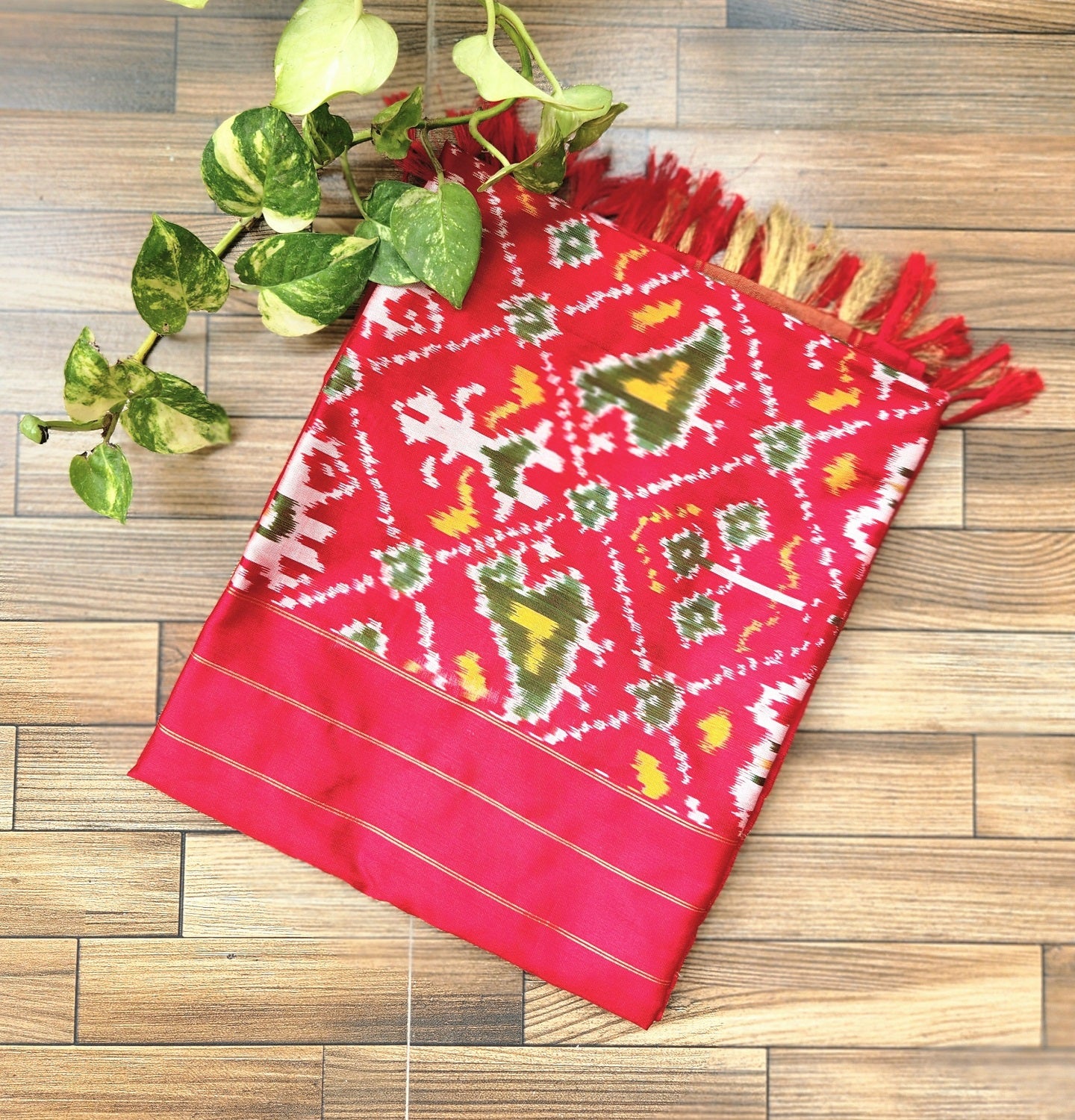 Patola Silk DupattaRed dupatta Handloom Indian gifts Wedding Shopping  ikat dupatta