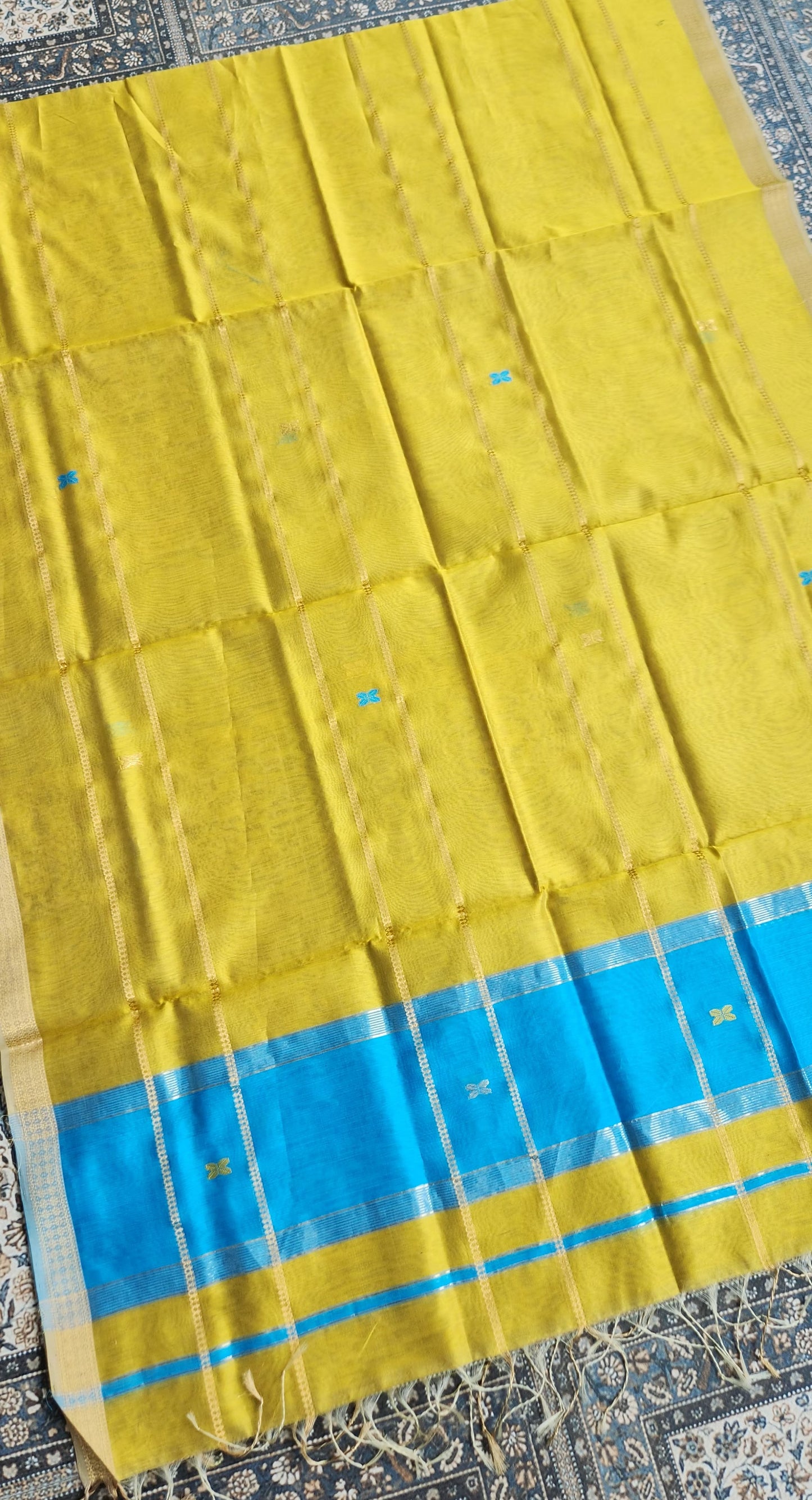 handloom suit set officewear suit dress for gifting yellow dupatta yellow blue combination Maheshwari