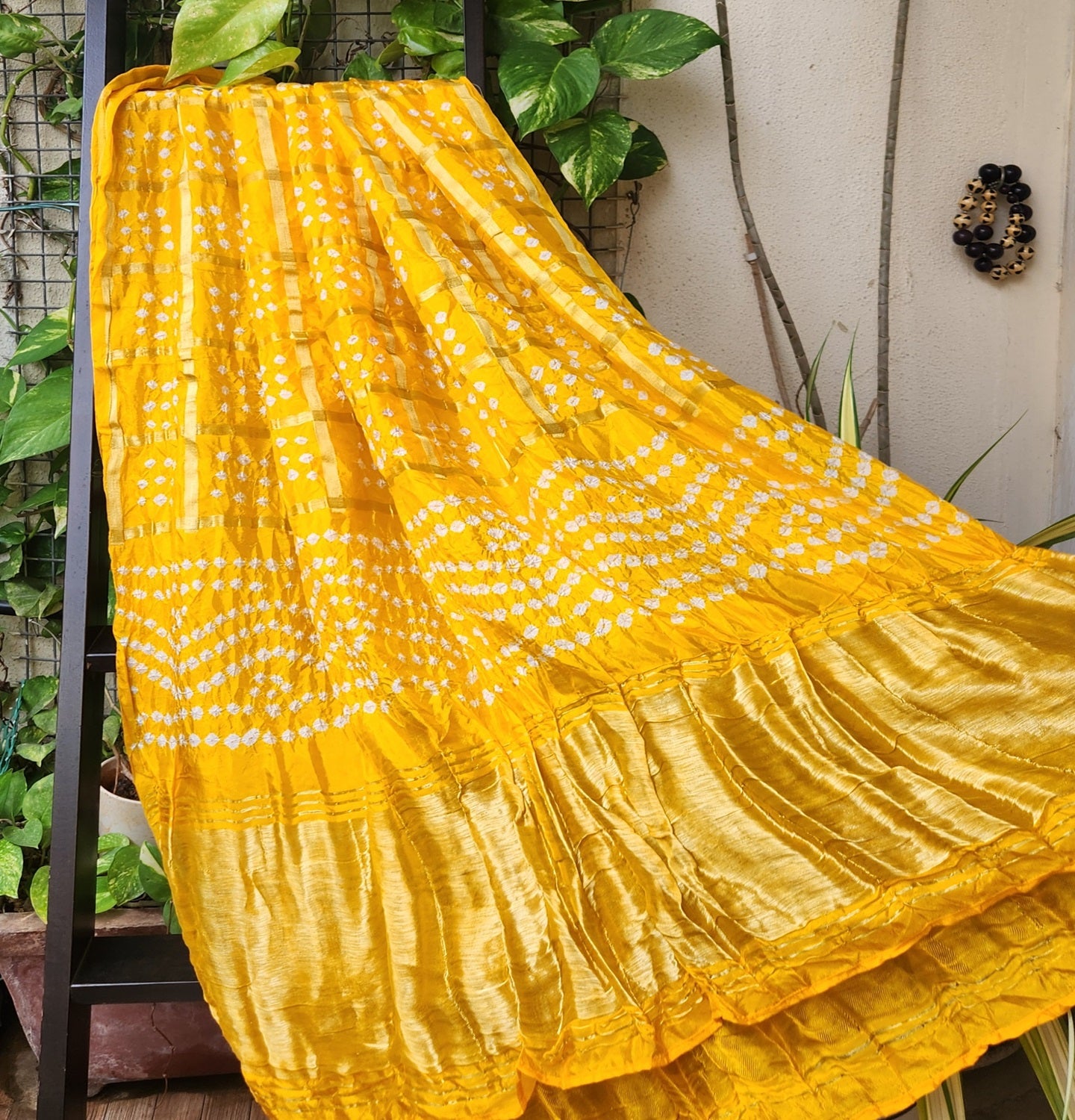 yellow dupatta bandhani dupatta