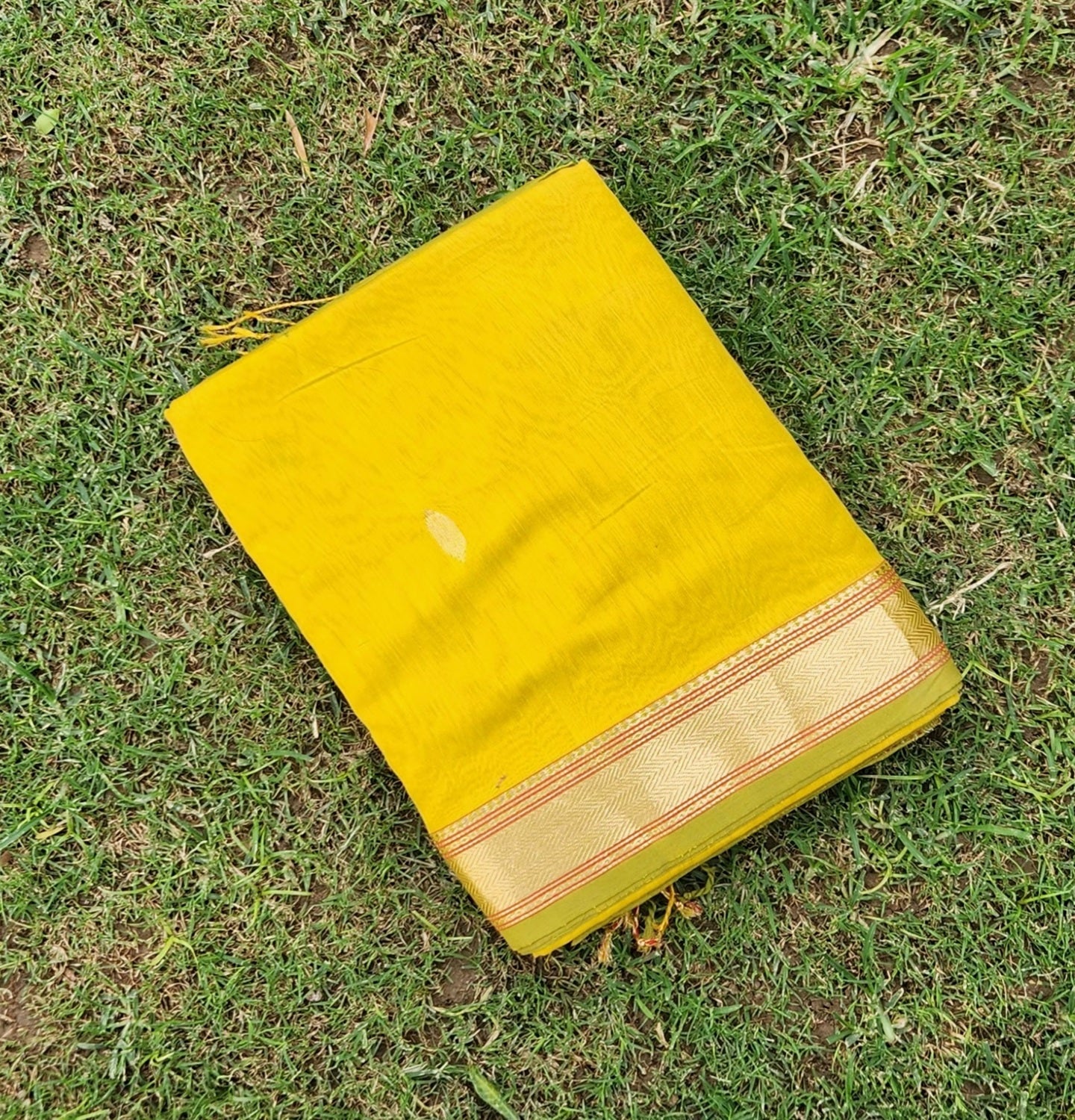 Yellow saree green saree Maheshwari handloom saree Haldi saree