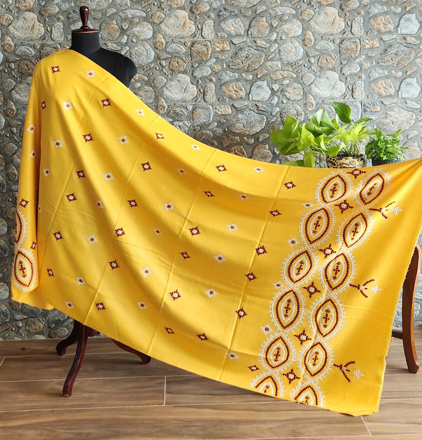 KUTCH WOOLEN SHAWL