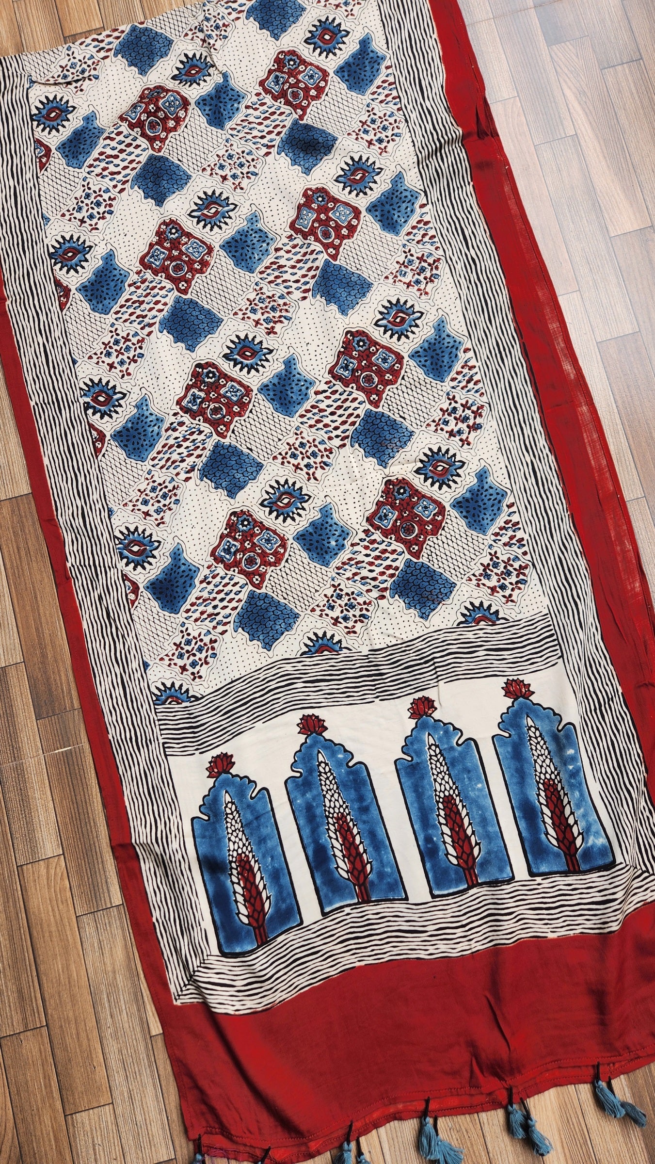 AJRAKH SILK STOLE