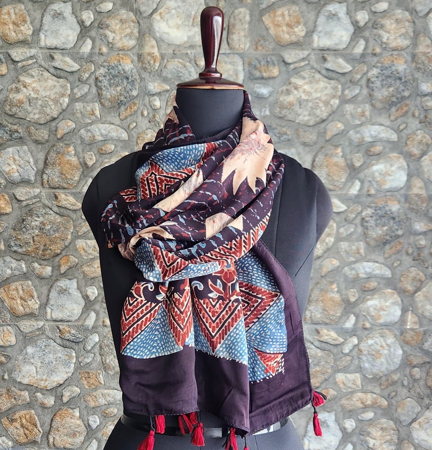 ajrakh stole silk stole scarves Indian gifts coprorate gifts