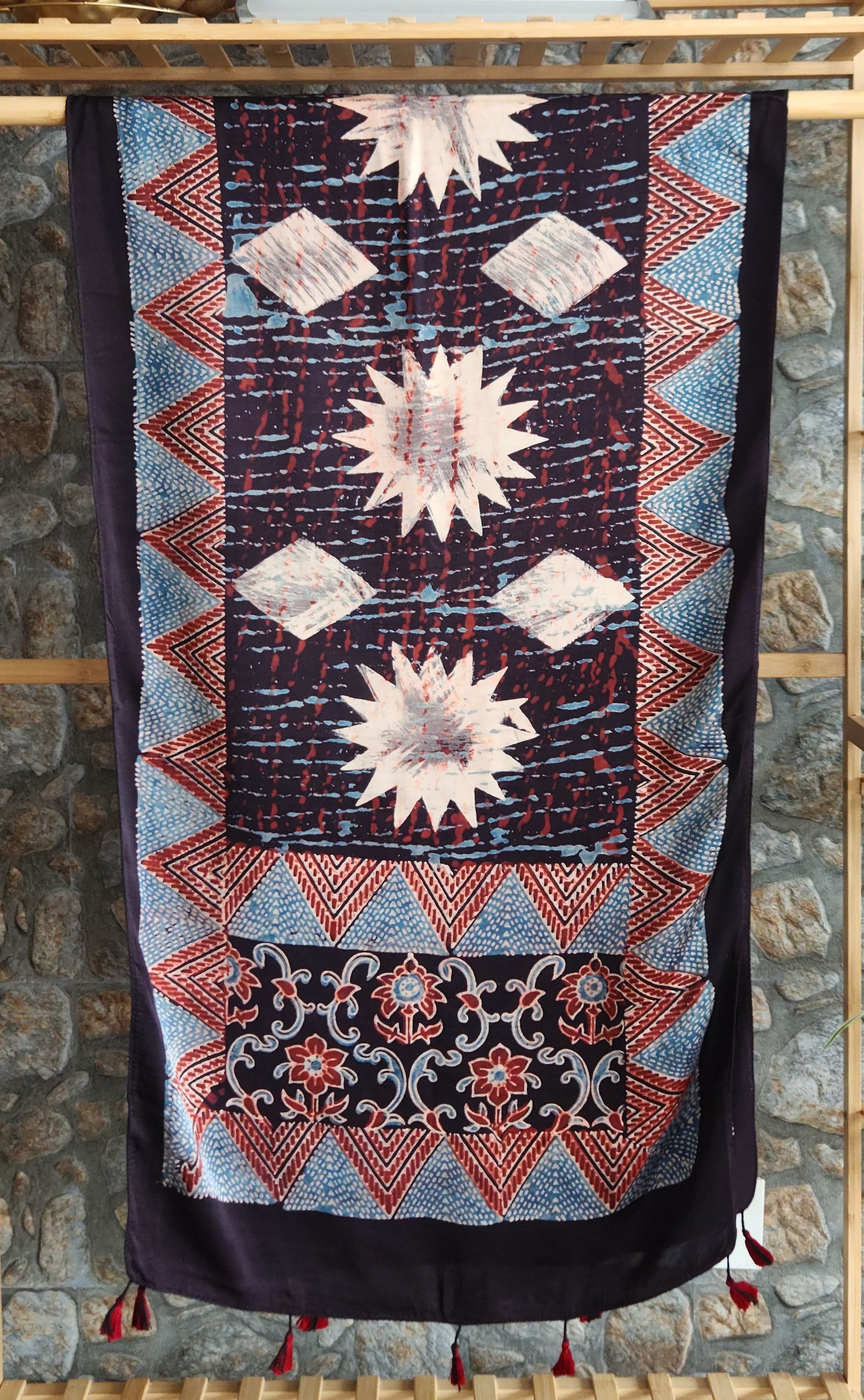 ajrakh stole silk stole scarves Indian gifts coprorate gifts