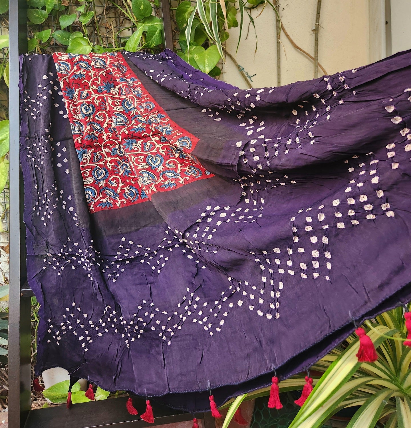 AJRAKH BANDHANI SILK DUPATTA