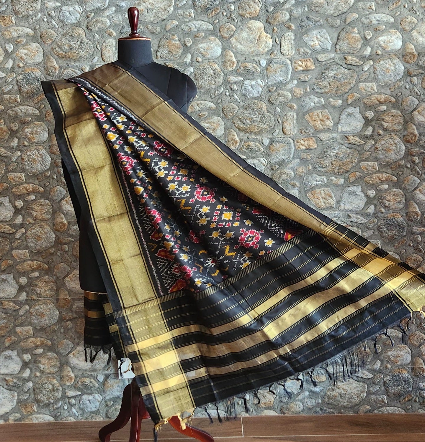 black dupatta patola dupatta ikat dupatta silk dupatta designer dupatta wedding dupatta
