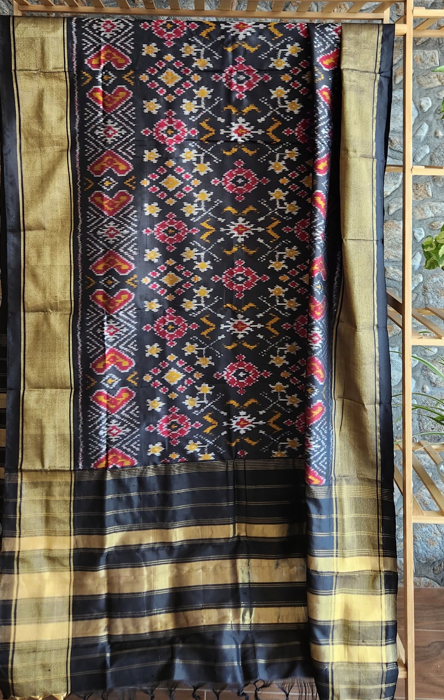 black dupatta patola dupatta ikat dupatta silk dupatta designer dupatta wedding dupatta