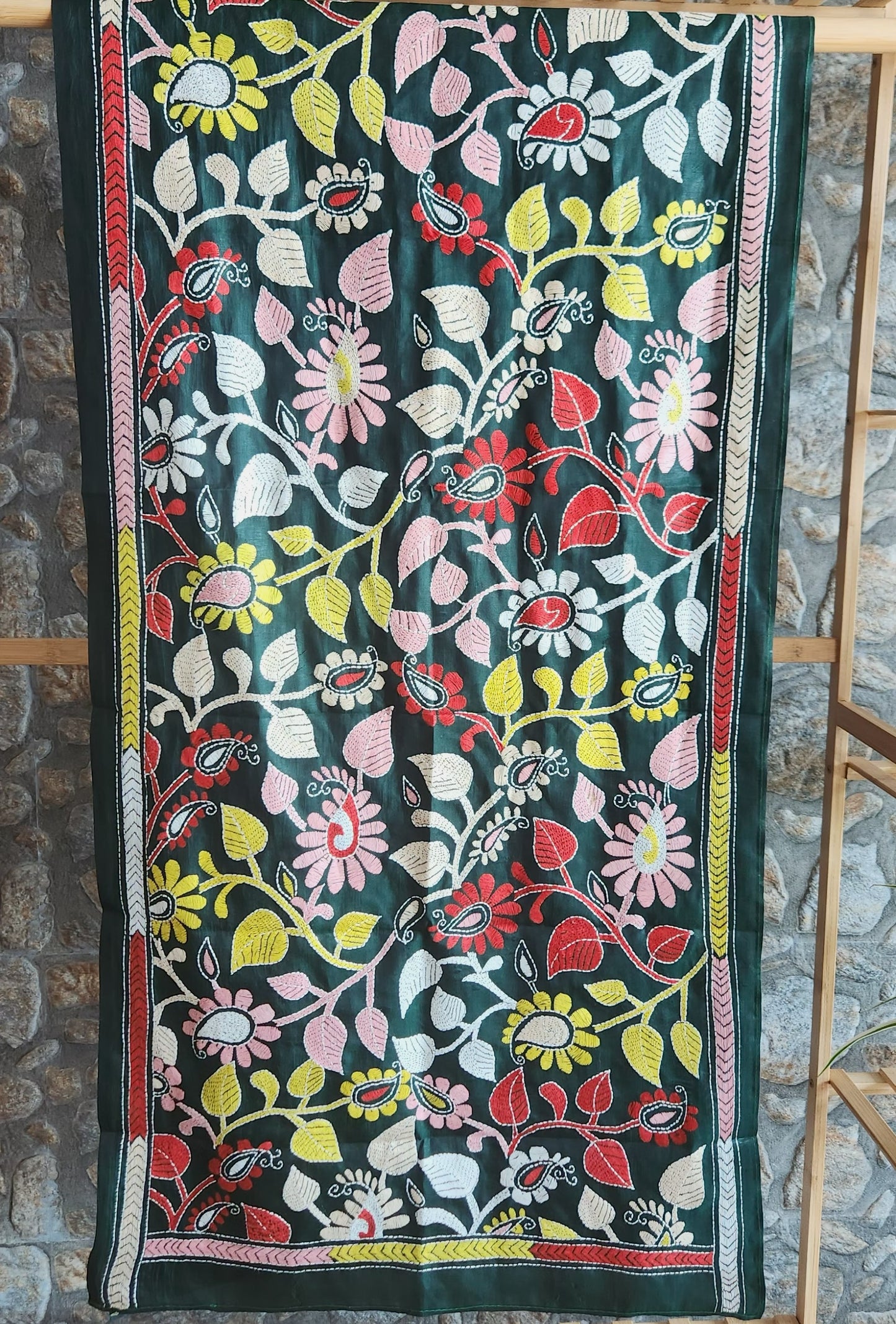KANTHA STOLE