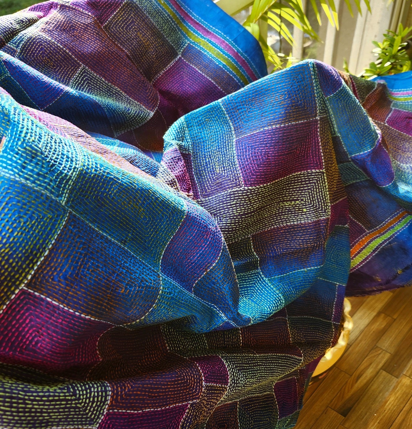 PEACOCK COLORS