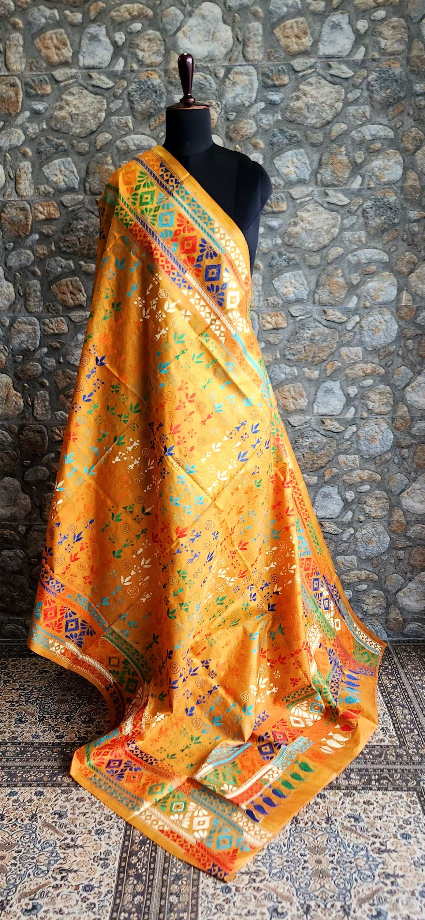 kantha dupatta yellow dupatta mustard dupatta handmade dupatta Indian gifts warli dupatta