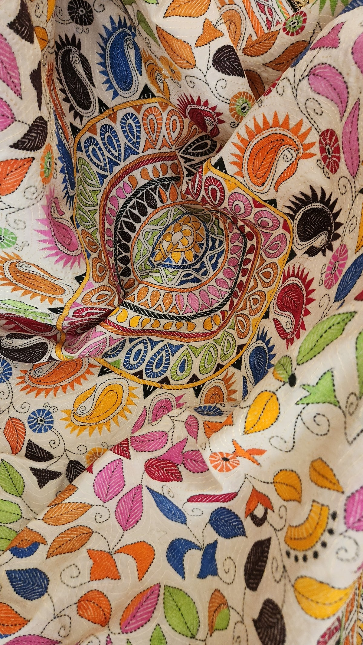 kantha dupatta silk dupatta Pujo shopping handmade dupatta Indian gifts designer dupatta unique dupatta shekantha iTokri