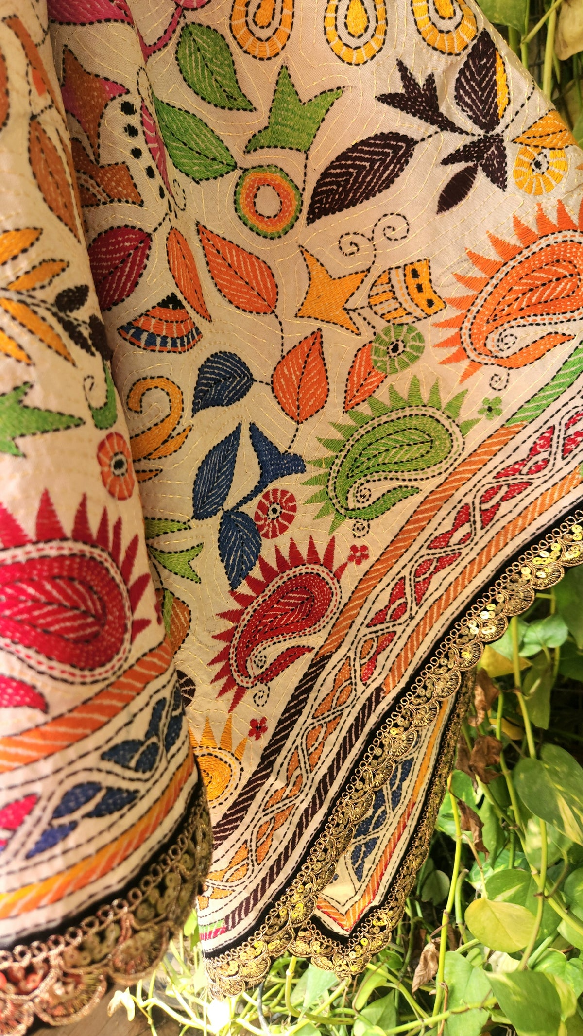 kantha dupatta silk dupatta Pujo shopping handmade dupatta Indian gifts designer dupatta unique dupatta shekantha iTokri