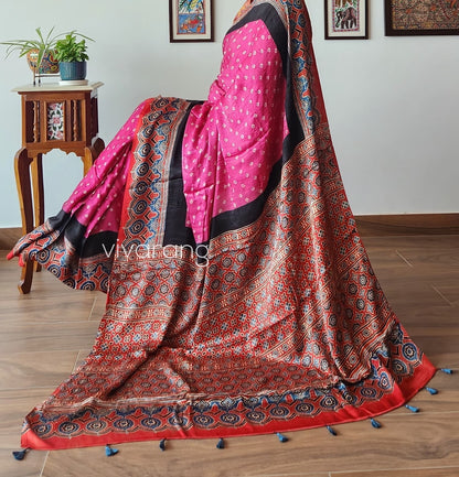 pink saree bandhani saree ajrakh saree silk saree