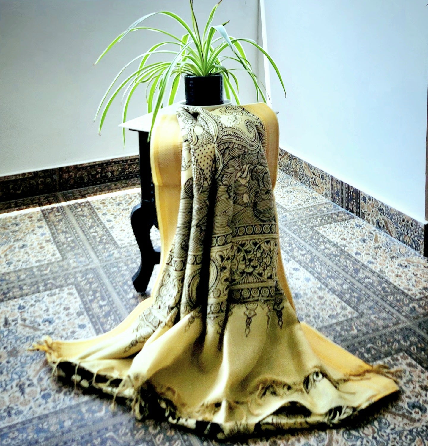 Pen kalamkari saree black and white saree saree for office saree for gifting Lotus saree