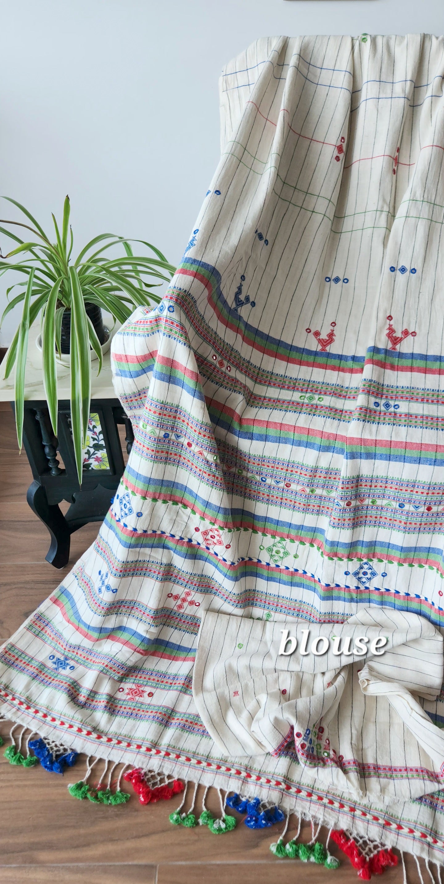 saree for handloom day handloom saree Bhujodi saree Indian sarees mirrorwork saree handmade saree itokri