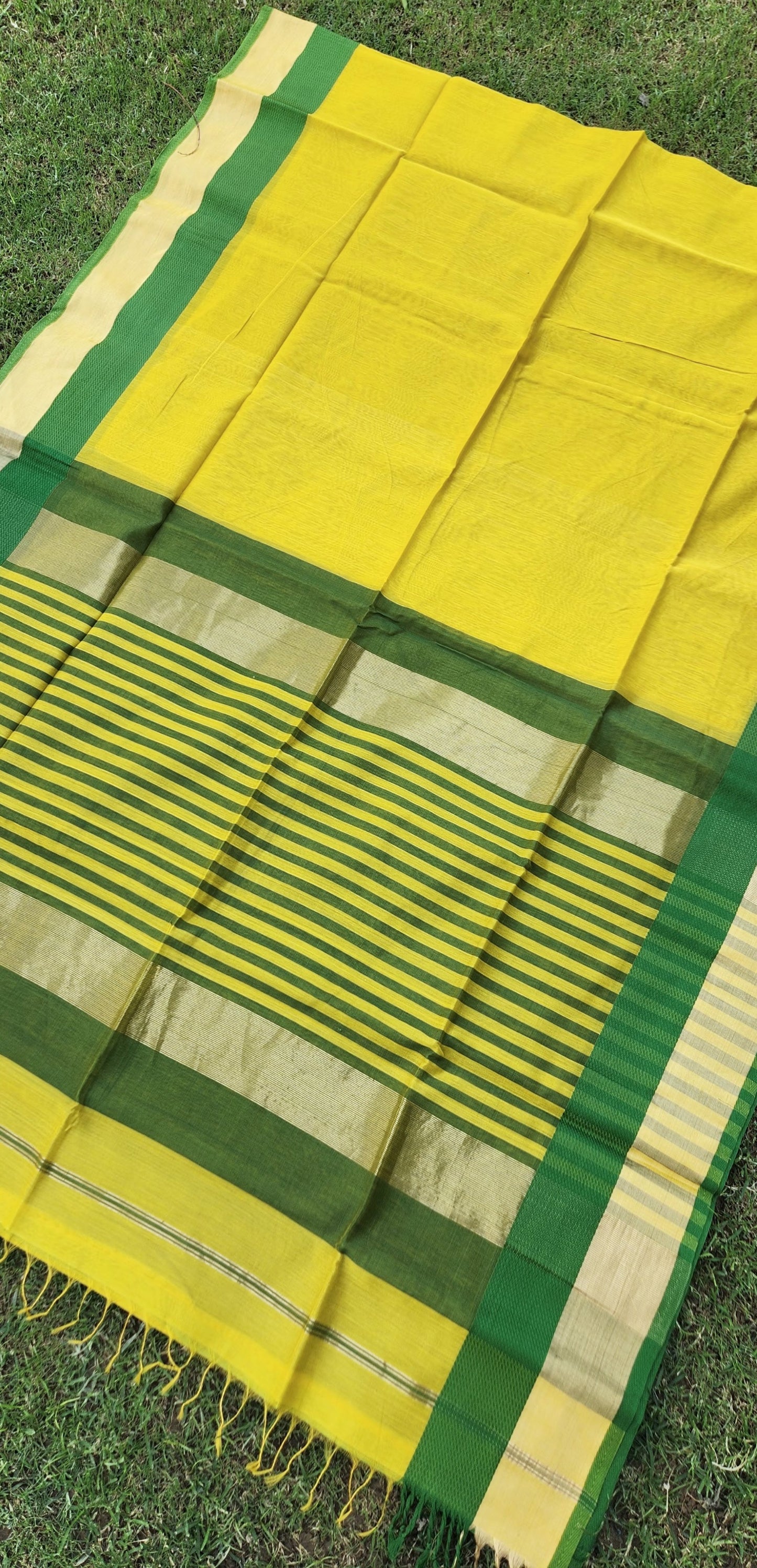 yellow saree green saree wedding shopping haldi look Maheshwari handloom saree