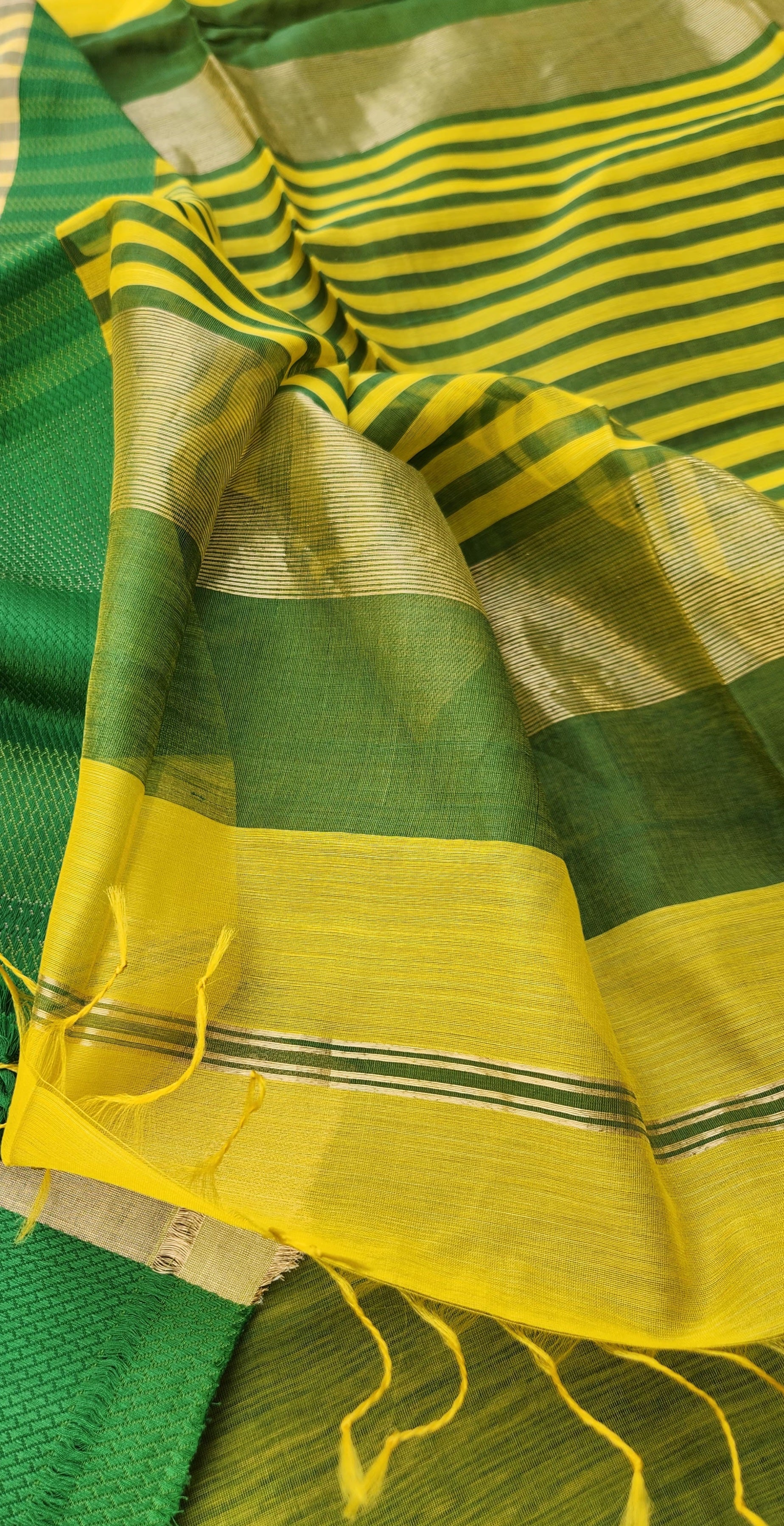 yellow saree green saree wedding shopping haldi look Maheshwari handloom saree