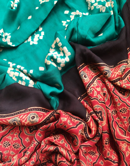 AJRAKH BANDHANI SILK DUPATTA