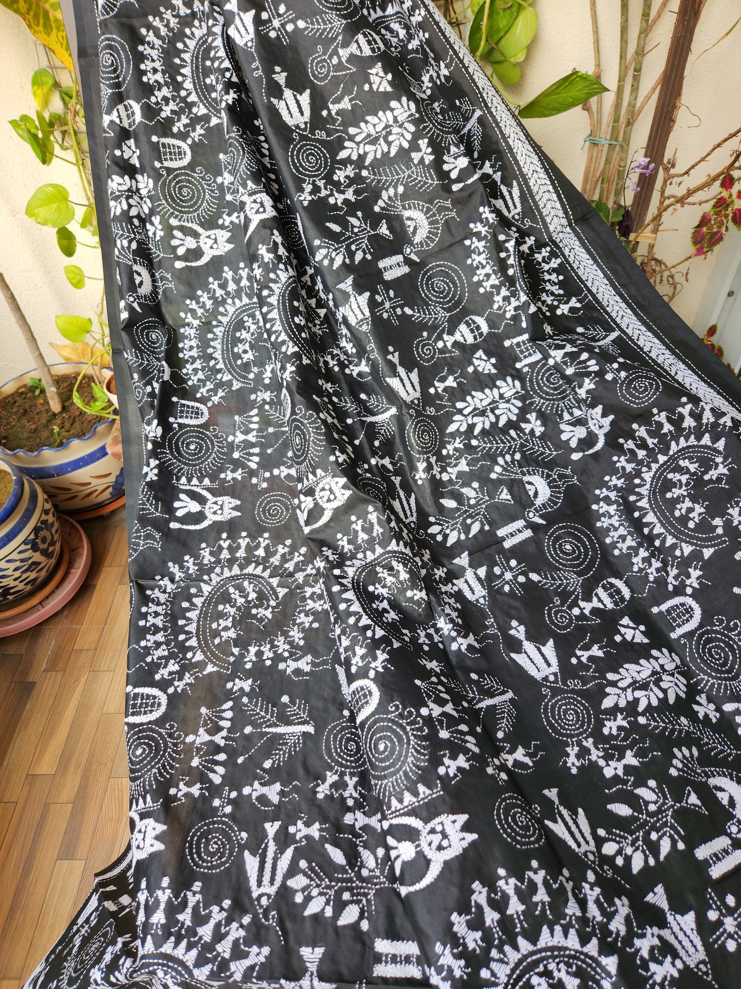 WARLI KANTHA DUPATTA