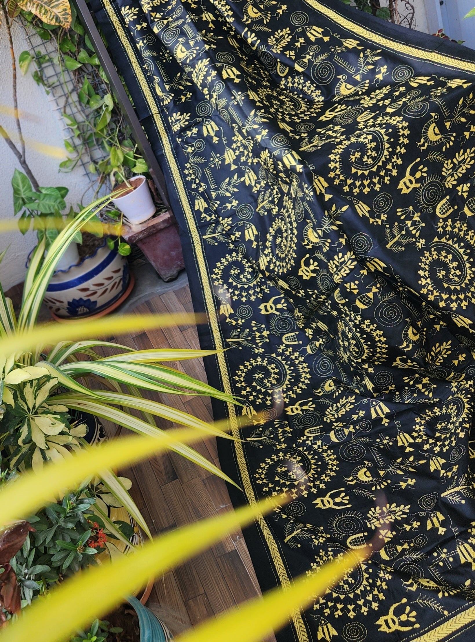 WARLI DUPATTA silkdupatta blackdupattaonline warli handembroidery shekantha