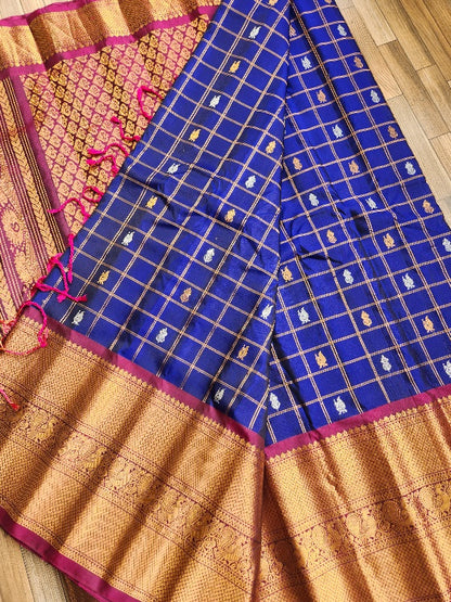 gadwal saree handloom saree red saree wedding shopping pattu saree silk