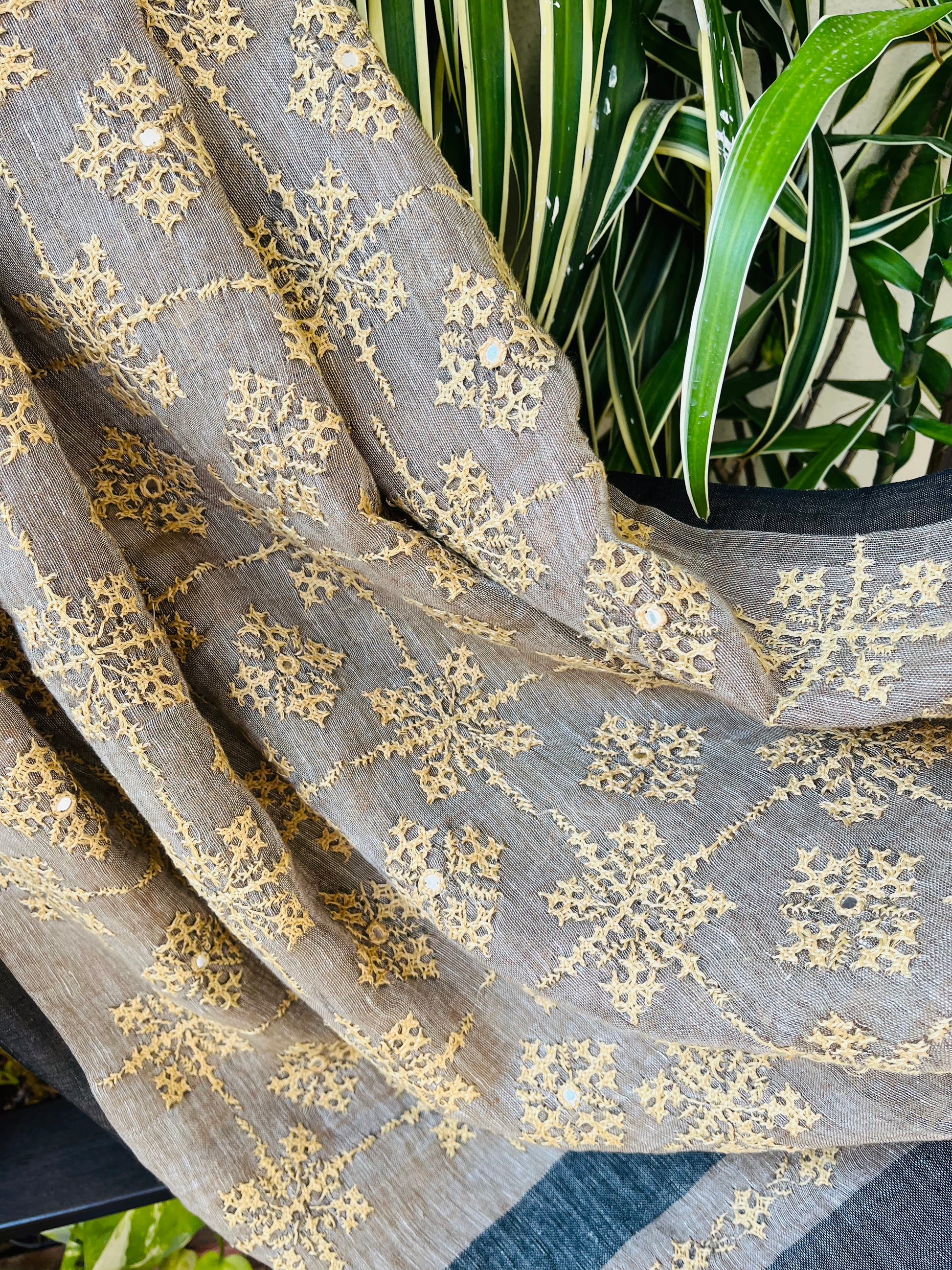 Kutchwork dupatta linen dupatta beige dupatta designerwear