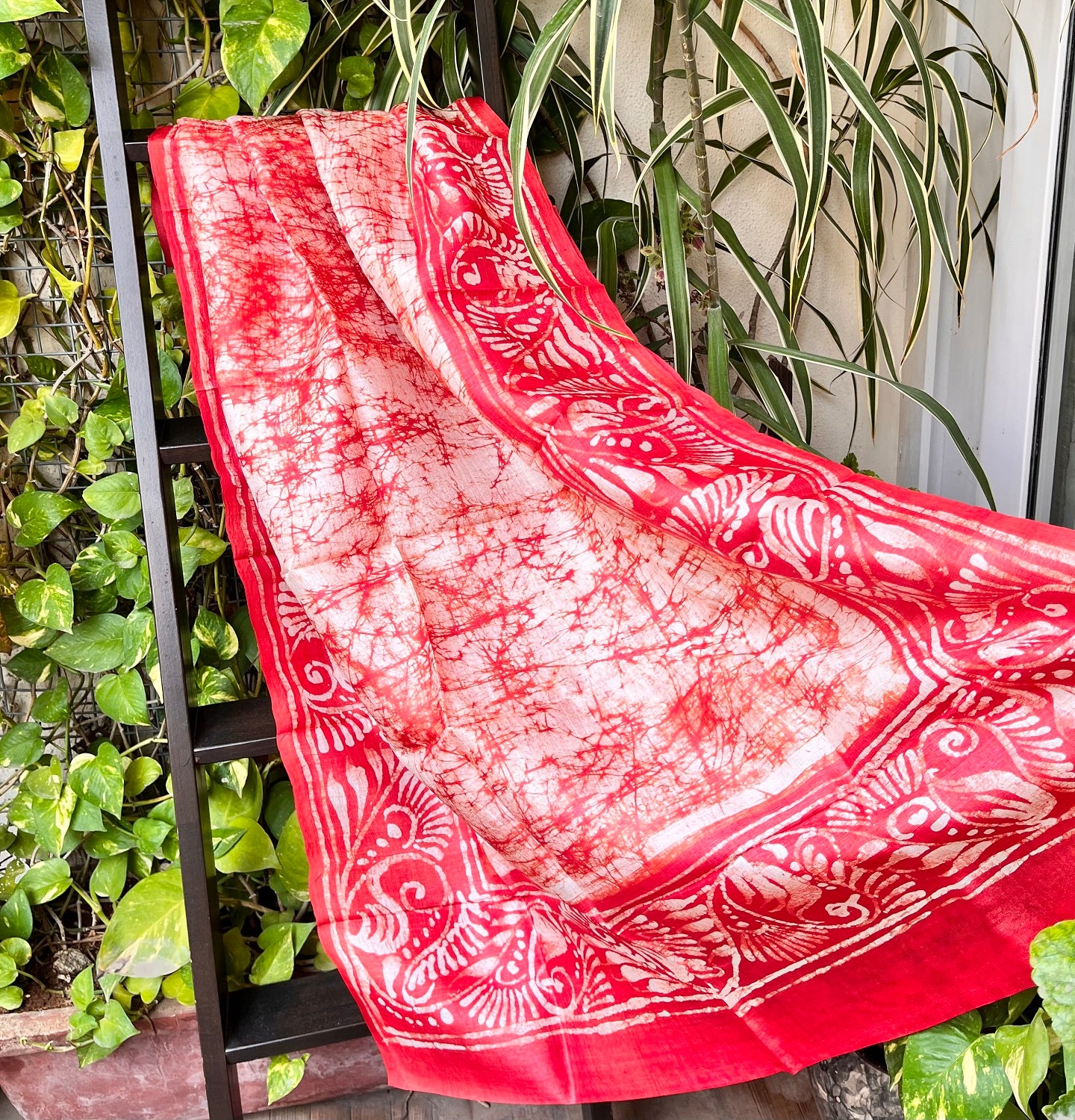 red dupatta batik dupatta silk dupattas 