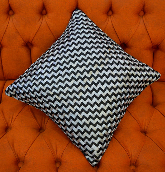 HANDWOVEN CUSHION COVER