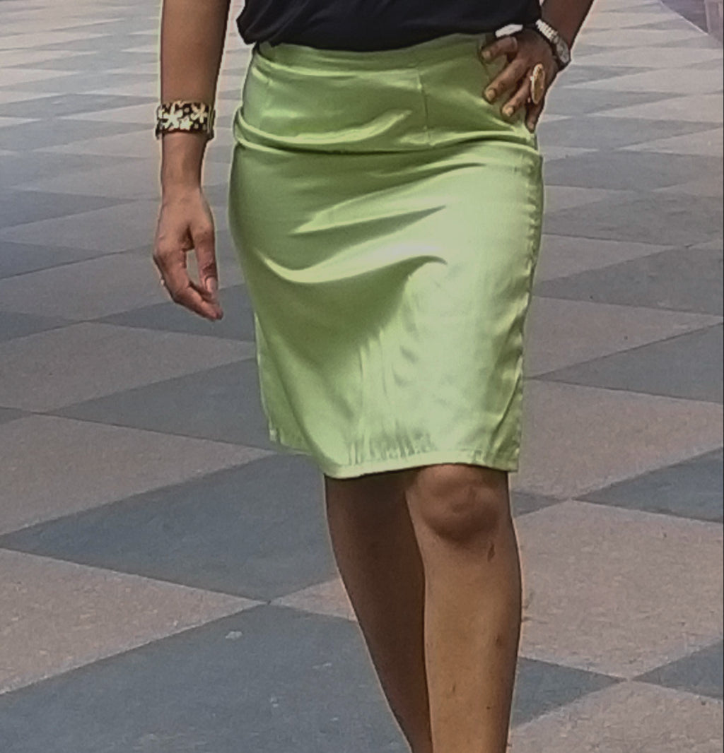 STRAIGHT SKIRT