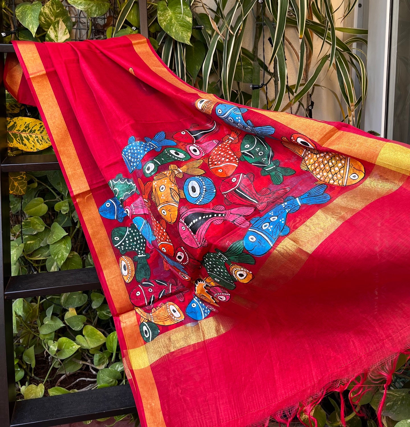 Red chanderi dupatta