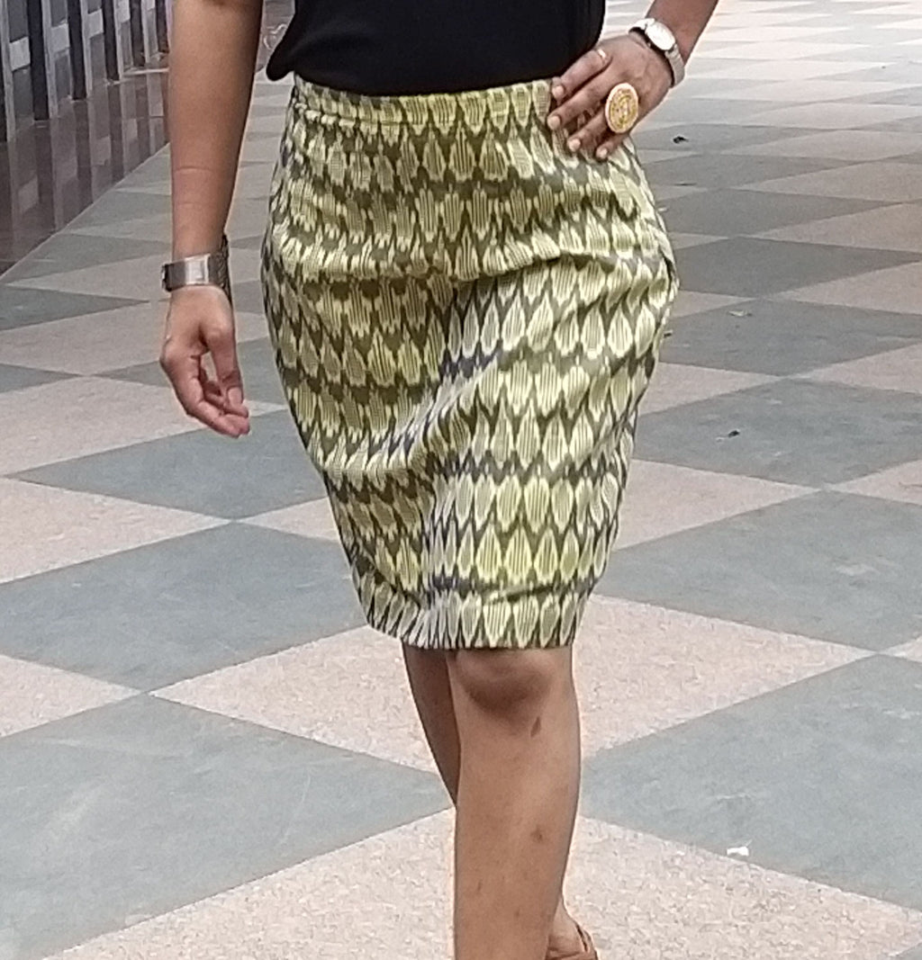 STRAIGHT SKIRT